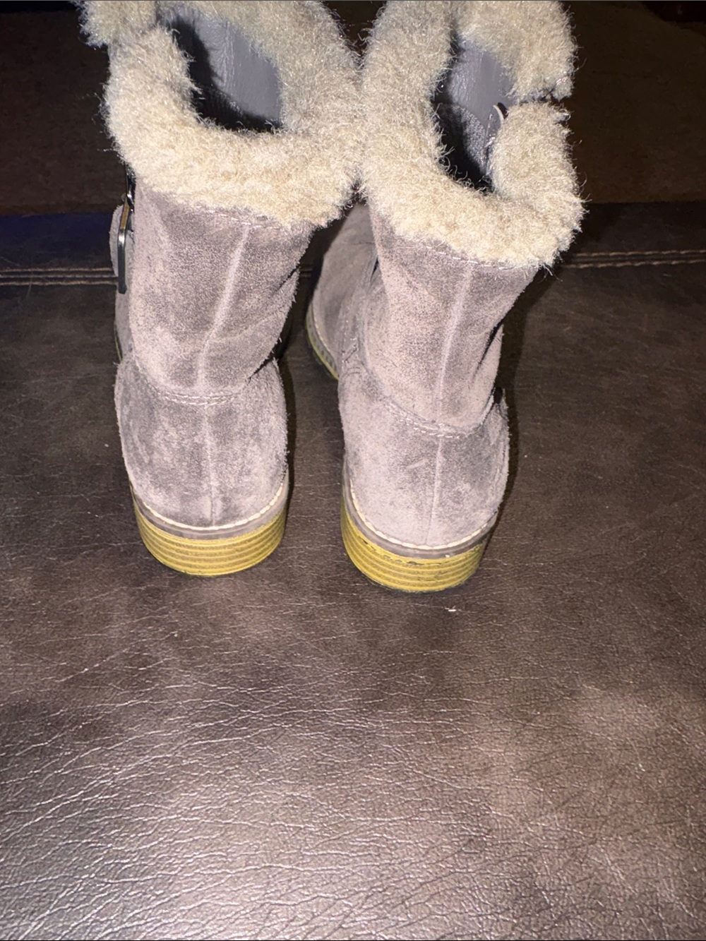 Clarks gray suede faux fur boots size 11 1/2 - Picture 4 of 11